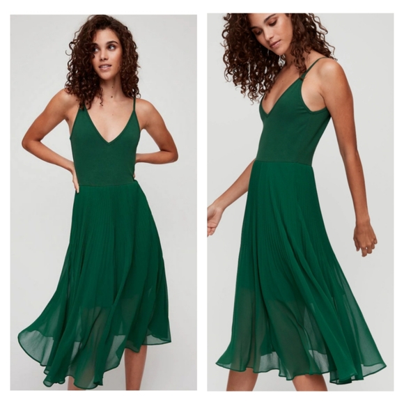 Aritzia Dresses & Skirts - Aritzia Wilfred Daphnee Dress